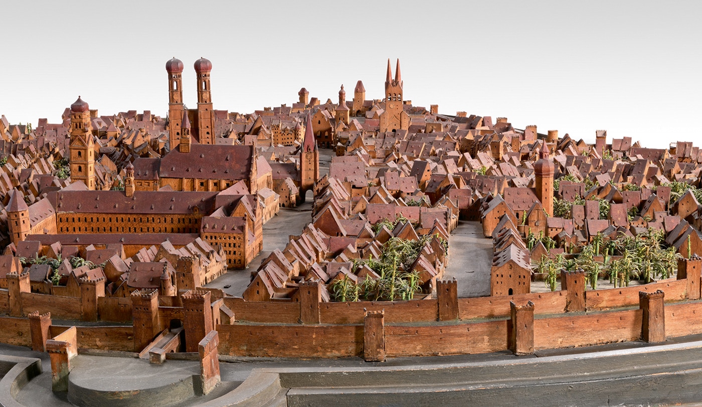 Guter Schutz: München war gut befestigt – mit einer doppelten Stadtmauer und starken Toren. © Bayerisches Nationalmuseum, München | Foto: Bastian Krack